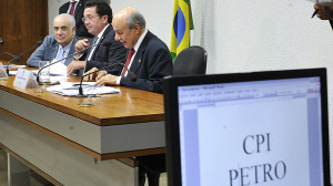 brasil-politica-cpi-petrobras-20140514-006-size-598